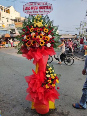 Giao Hoa Tận Nơi Tại Thị Trấn Tam Hồng, Yên Lạc, Vĩnh Phúc